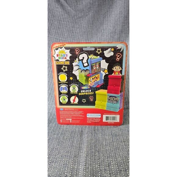 Ryan's World Surprise Arcade - Picture 2 of 4